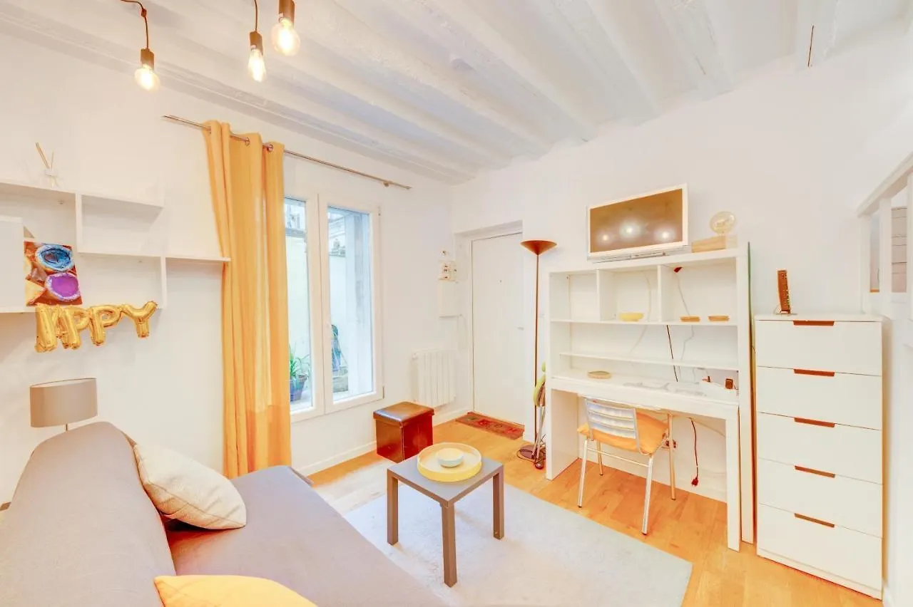 Studio Atypique Proche Canal Saint-martin *