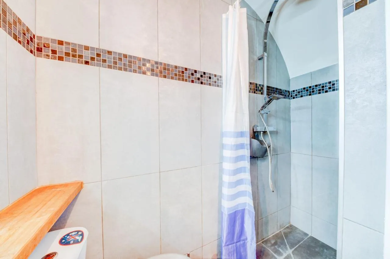 Studio Atypique Proche Canal Saint-martin Apartment Paris